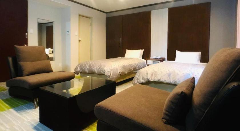 Urban Place Inn Kokura Китакюсю Экстерьер фото